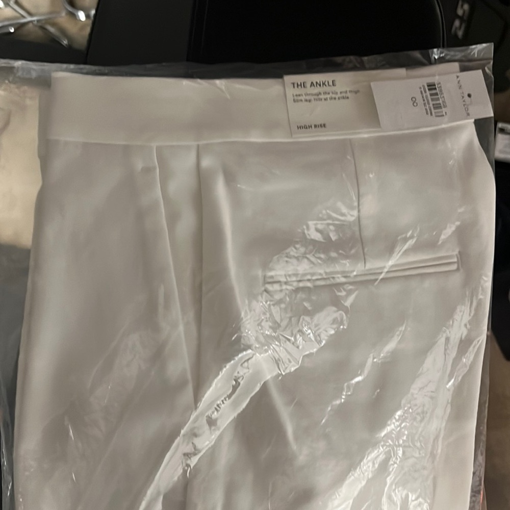 Ann Taylor The Ankle Pants Size 00